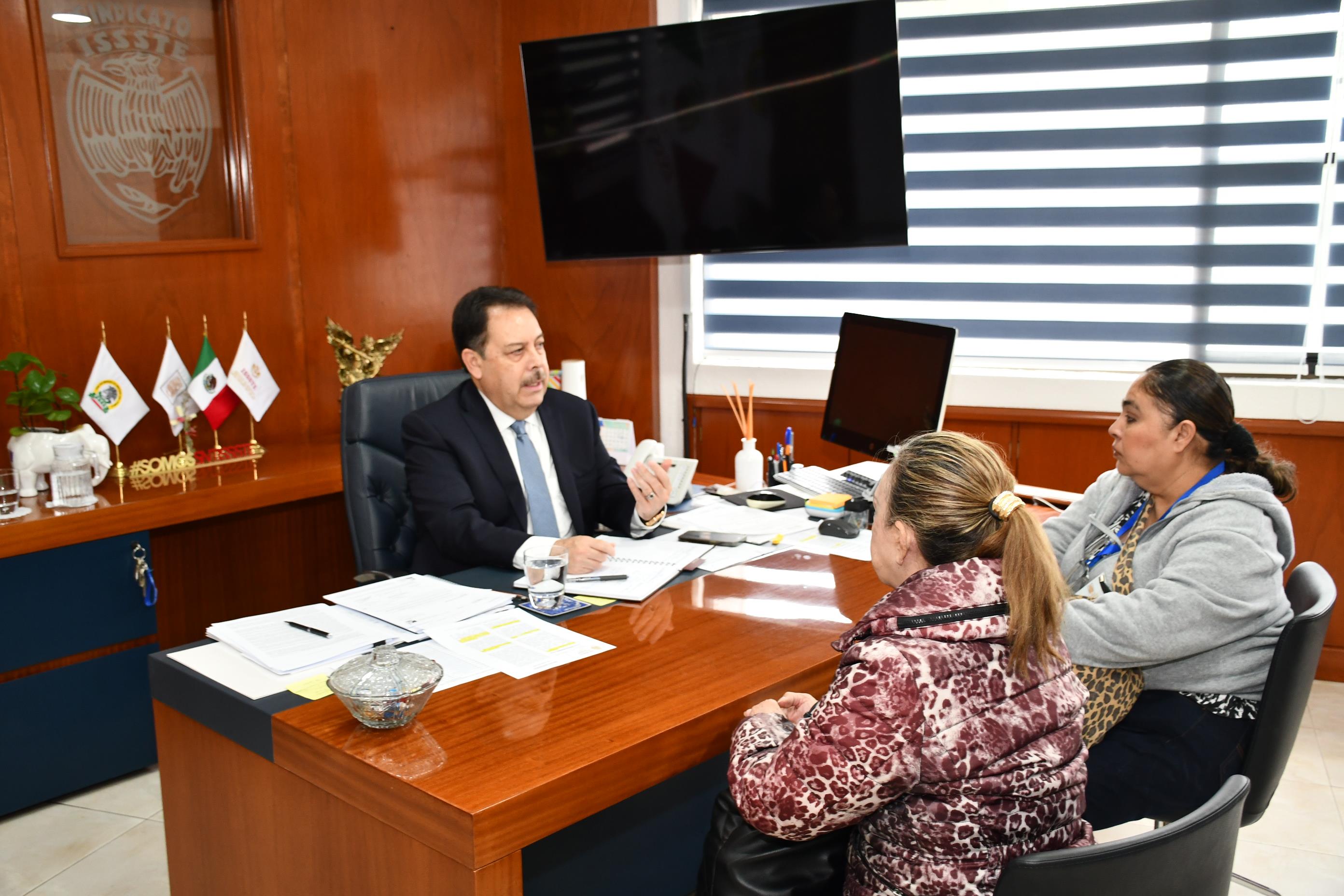 Audiencia con compañeras de Tamaulipas 